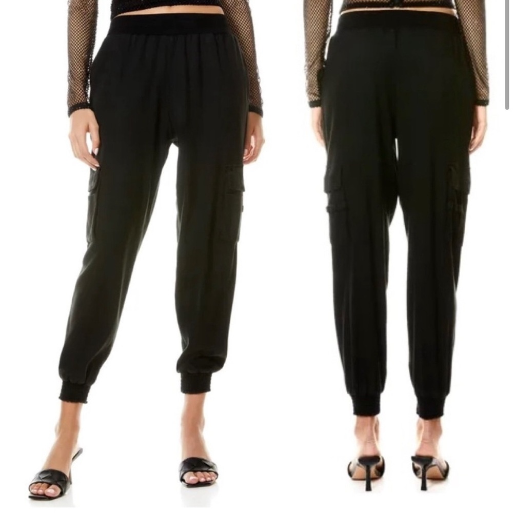 Alice + Olivia cargo pants with banded bottom